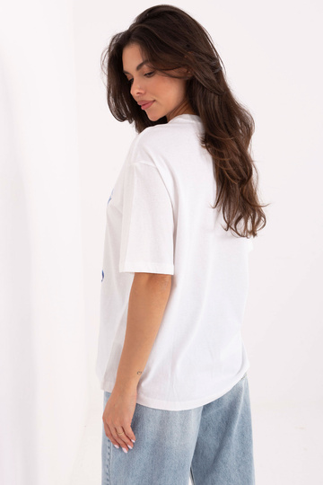 Balti un zili T-krekli 2