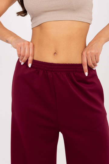 Burgundas krāsas bikses