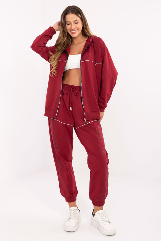 Komplekts bordō krāsā