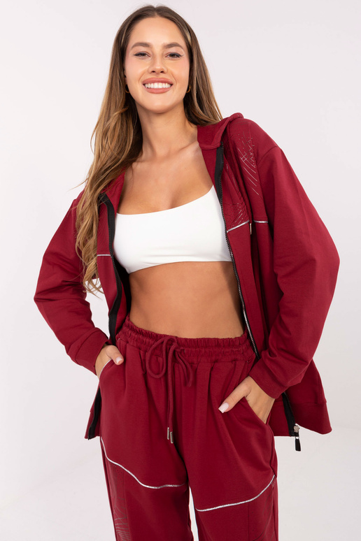 Komplekts bordō krāsā