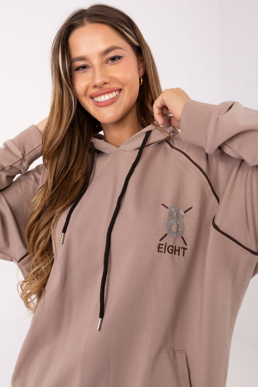 Komplekts tumši smilškrāsas