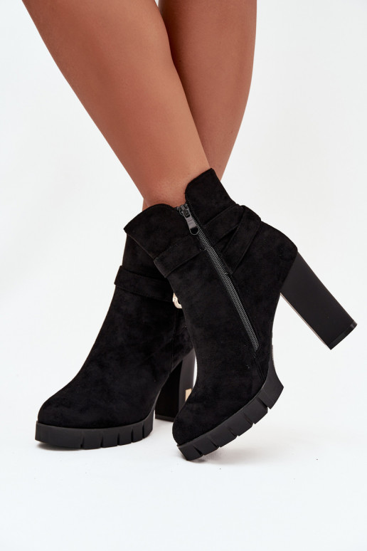 siltināti Sieviešu puszābaki ar sprādzēm Melns Nolivira siltināti Sieviešu puszābaki ar sprādzēm Melns Nolivira