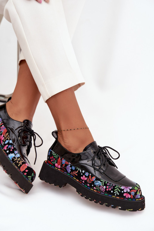 Laque apavi Z Naturalnej Skóry ar rakstiem Artiker 57C0174 Melns