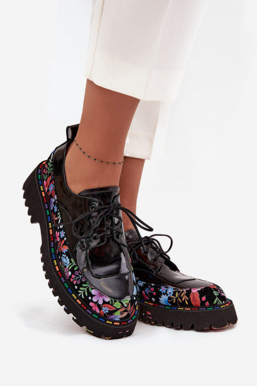 Laque apavi Z Naturalnej Skóry ar rakstiem Artiker 57C0174 Melns