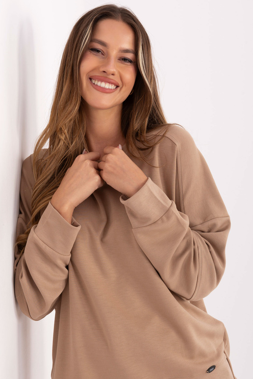 Tumši smilškrāsas blūze