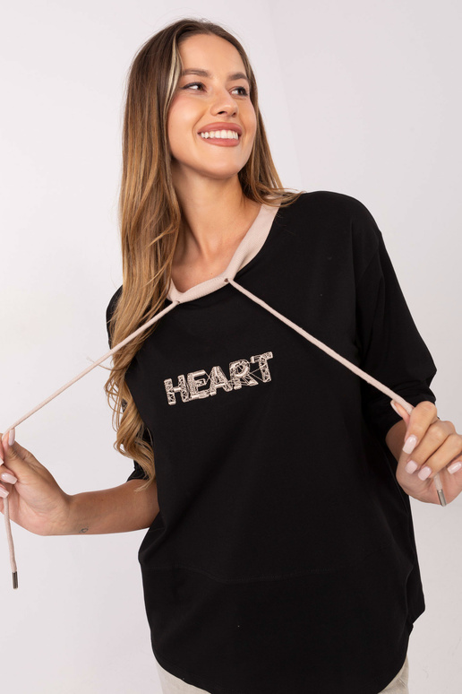 Blūze melnā krāsā