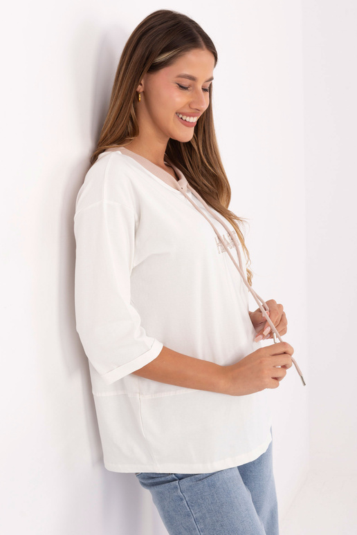 Blūze ziloņkaula krāsā