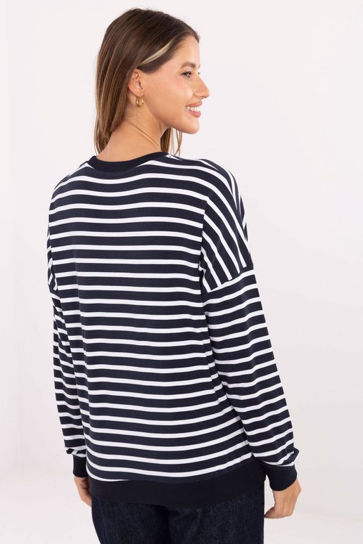 Blūze tumši zilā krāsā