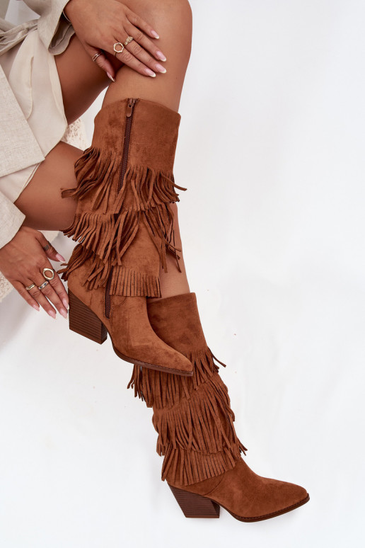 Siltināti ilgaaulie kaubojiskā stila sieviešu apavi ar kutēm brūnā krāsā Brivina