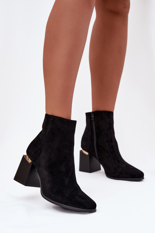 Siltināti sieviešu zābaki no eko zamšas melnā krāsā Brivelle