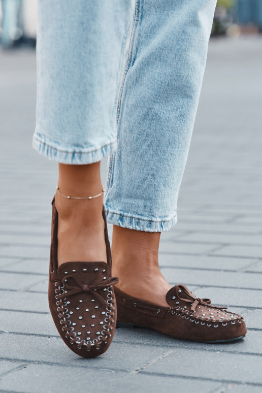 Dekorēti sieviešu mokasīni no eko zamša brūnā krāsā "Prissine" Dekorēti sieviešu mokasīni no eko zamša brūnā krāsā "Prissine"