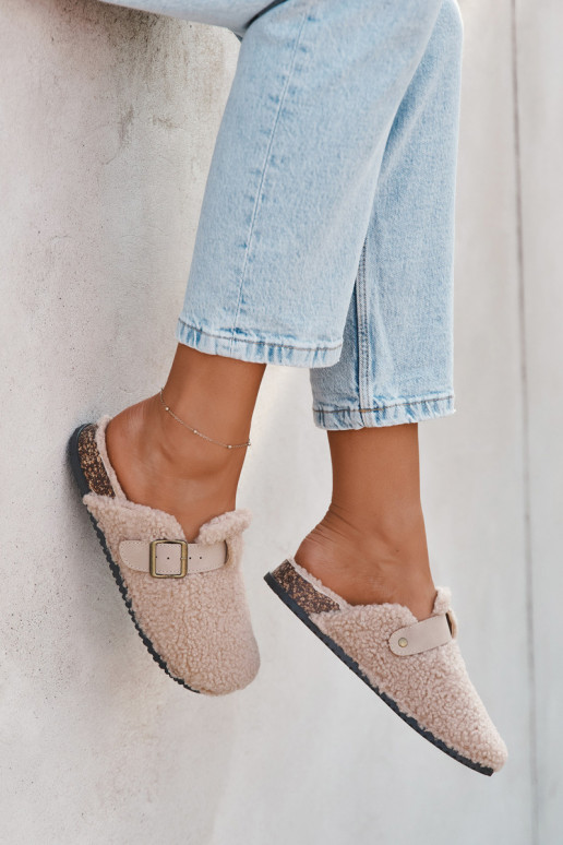 Sieviešu šļūtenes ar kažokādu „Typu Baranek" smilšu krāsā „Lorivine"