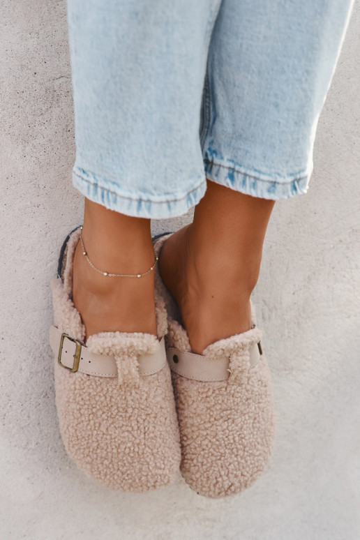 Sieviešu šļūtenes ar kažokādu „Typu Baranek" smilšu krāsā „Lorivine"