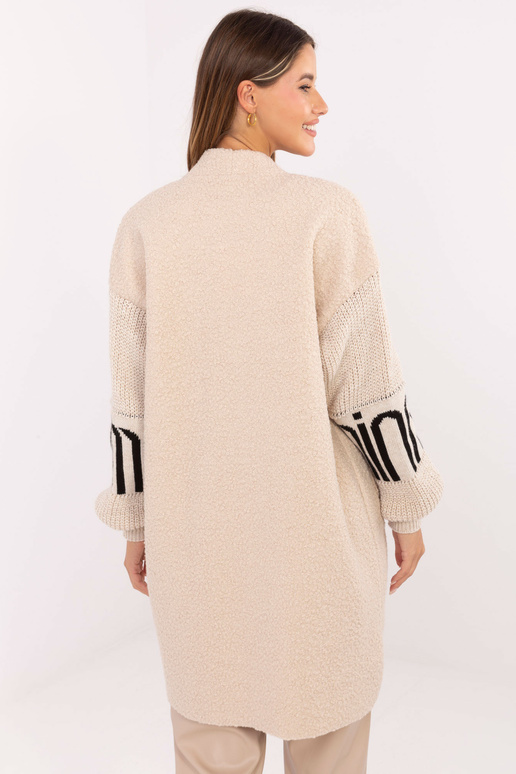 Gaiši smilšains kardigans