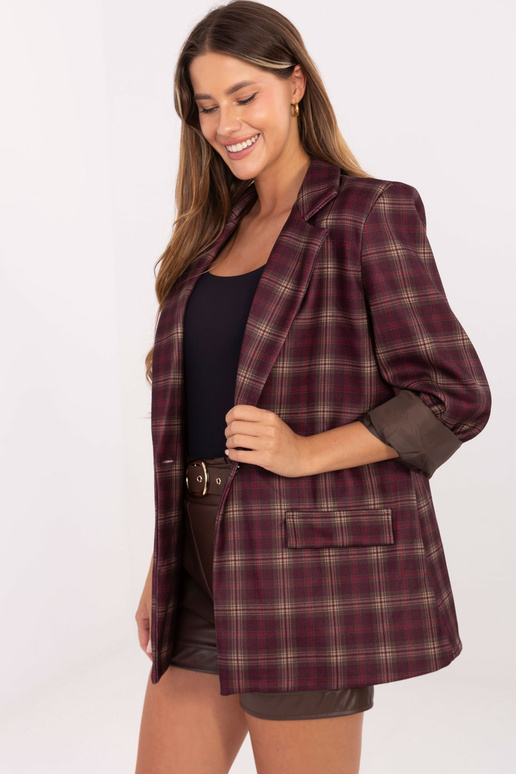 Vīnogu krāsas žakete