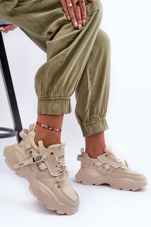 sporta apavi  modeļa apavi GOE MM2N4015 smilšu krāsas