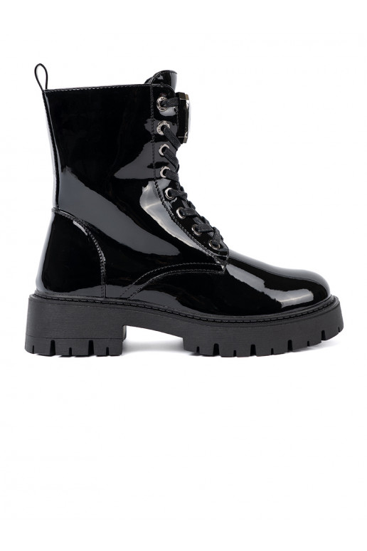 Laque  sieviešu zābaki Melnas krāsas