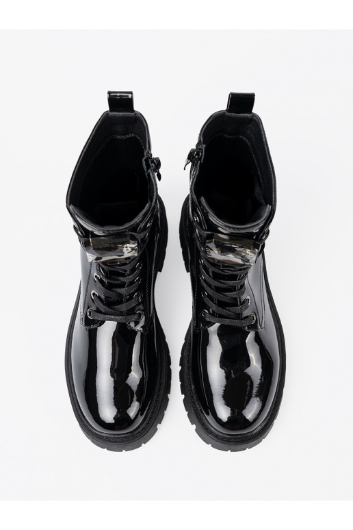 Laque  sieviešu zābaki Melnas krāsas