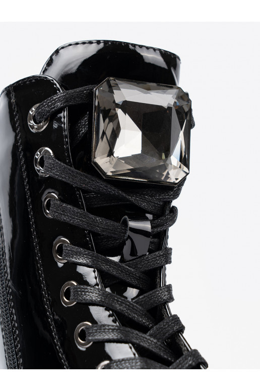 Laque  sieviešu zābaki Melnas krāsas