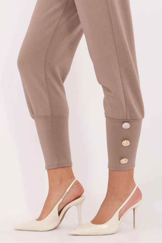 Bikses - smilškrāsas