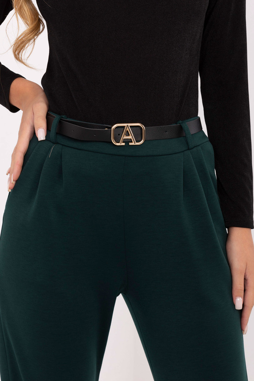 Tumši zaļas bikses