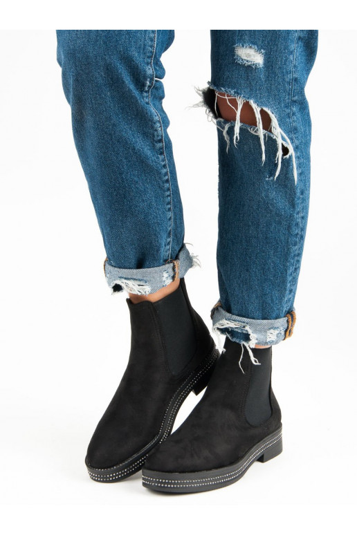 melnas krāsas sieviešu puszābaki