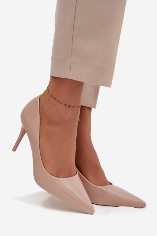 Lakuoti eko ādas augstpapēžu apavi sievietēm ar smailiem galiem smilšu krāsā Jadira Lakuoti eko ādas augstpapēžu apavi sievietēm ar smailiem galiem smilšu krāsā Jadira