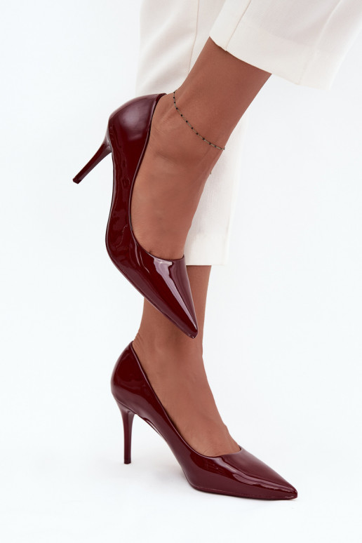 Sieviešu lakotie augstpapēžu kurpes „Jadira" ar smailiem galiem, bordo krāsā Sieviešu lakotie augstpapēžu kurpes „Jadira" ar smailiem galiem, bordo krāsā