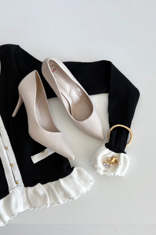 Lakuoti eko ādas augstpapēžu apavi sievietēm ar smailiem galiem ziloņa kaula krāsā Jadira Lakuoti eko ādas augstpapēžu apavi sievietēm ar smailiem galiem ziloņa kaula krāsā Jadira