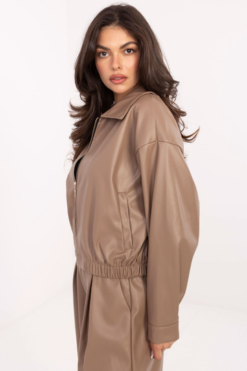 Tumši smilškrāsas jaka 2