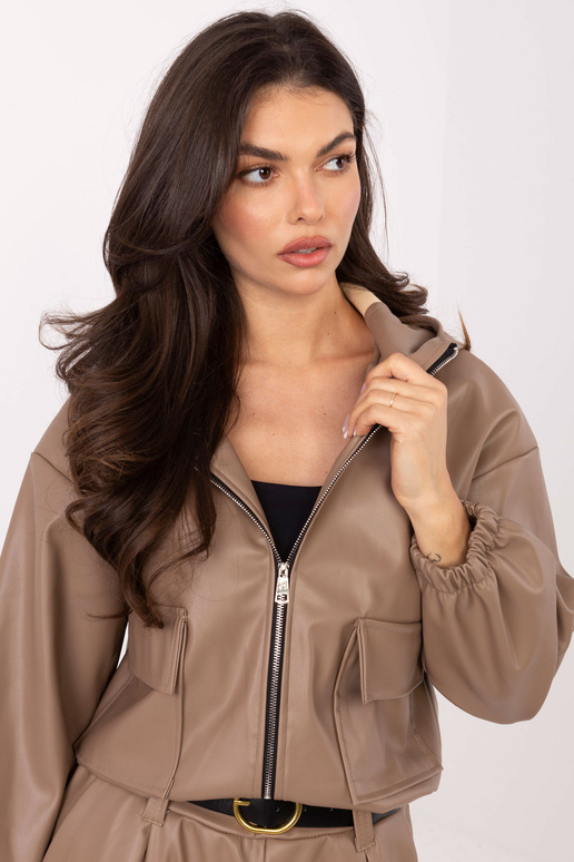 Tumši smilškrāsas jaka