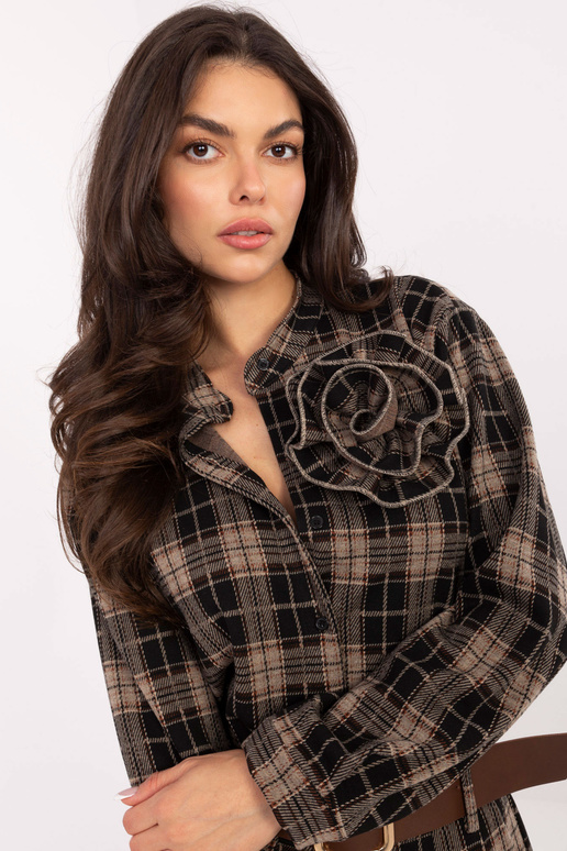 Smilškrāsas krekls