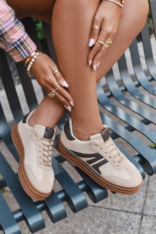 Mājsaimniecības samta sporta stila zābaki ar platformu, smilšu krāsā Corynelle