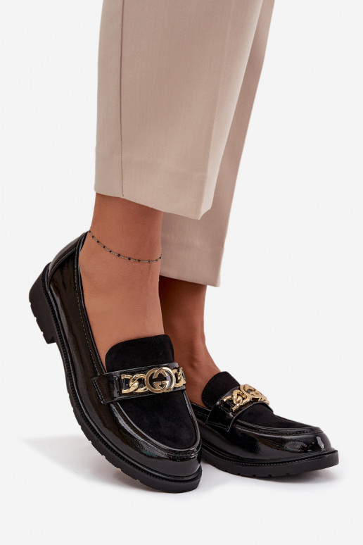 Lakuoti sieviešu mokasīni ar zelta krāsas detaļām S.Barski HY52-540 melnā krāsā Lakuoti sieviešu mokasīni ar zelta krāsas detaļām S.Barski HY52-540 melnā krāsā