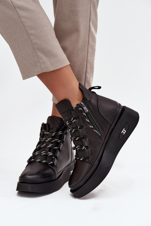 Ādas sieviešu zābaki ar platformu, siltināti, Artiker 55C0809 melnā krāsā