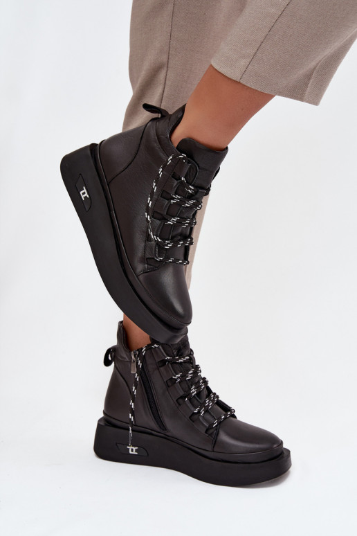 Ādas sieviešu zābaki ar platformu, siltināti, Artiker 55C0809 melnā krāsā