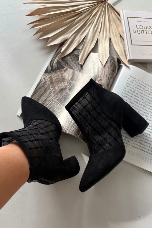 Sieviešu zābaki ar sietu D&A LZ52-944 melnā krāsā