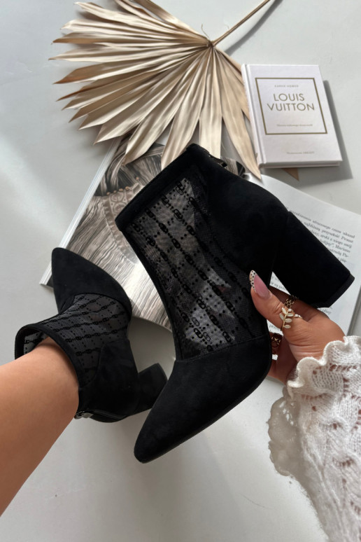 Sieviešu zābaki ar sietu D&A LZ52-944 melnā krāsā