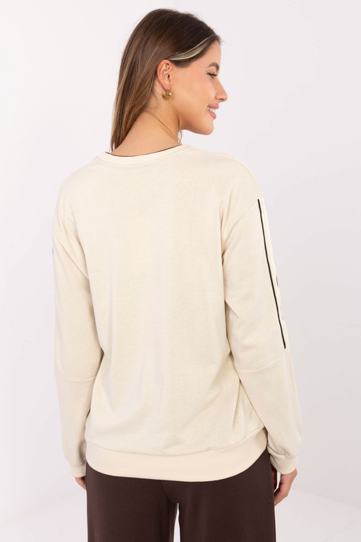 Džemperis RV gaiši smilškrāsas