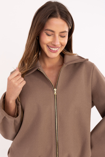 Jaka IT tumši smilškrāsas