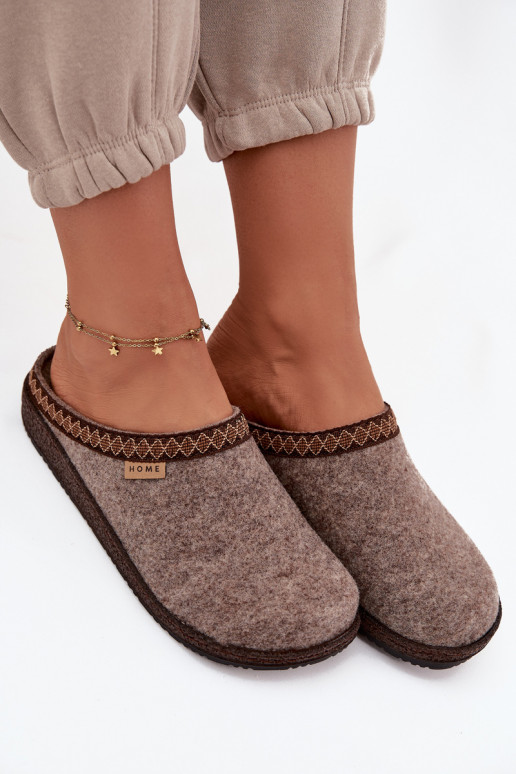 Čības  Z Haftem Inblu NL000009 smilšu krāsas Čības  Z Haftem Inblu NL000009 smilšu krāsas