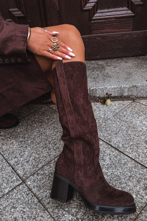 Sieviešu garie zābaki Uz masīva pola CzekoladoIne Sanelle