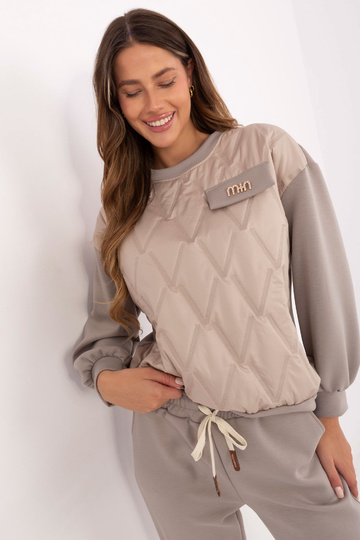 Komplekts tumši smilšu krāsā