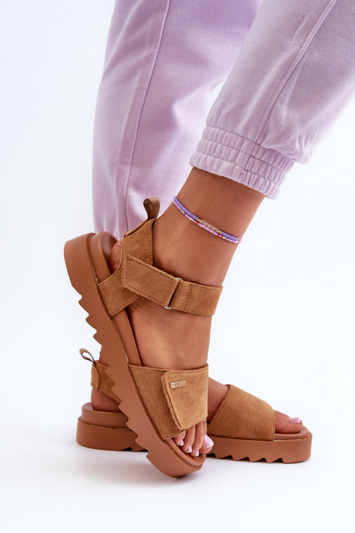 Zamšādas basenes ar platformu Big Star NN274705 brūnas krāsas  Zamšādas basenes ar platformu Big Star NN274705 brūnas krāsas