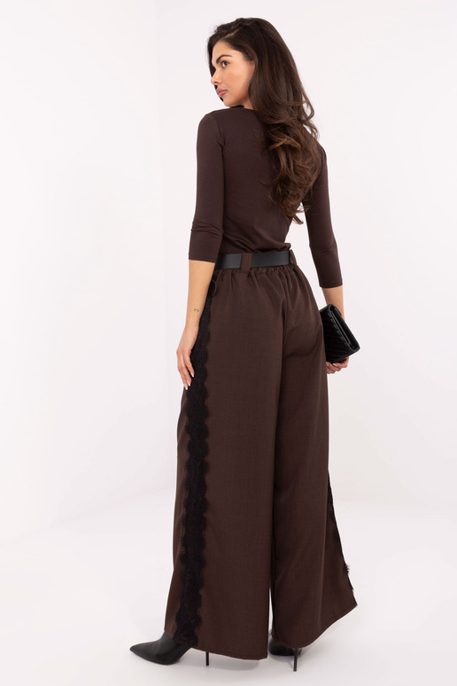 Bikses tumši brūnā krāsā