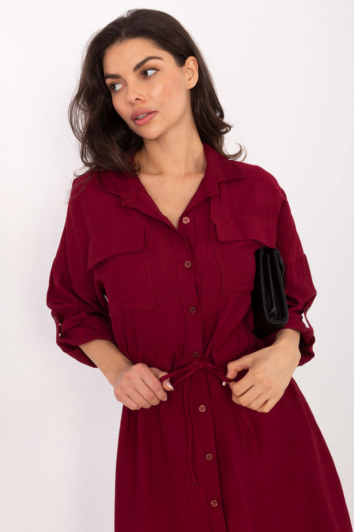 Kleita bordo krāsā