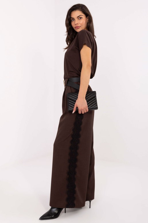 Krekliņi tumši brūnā krāsā