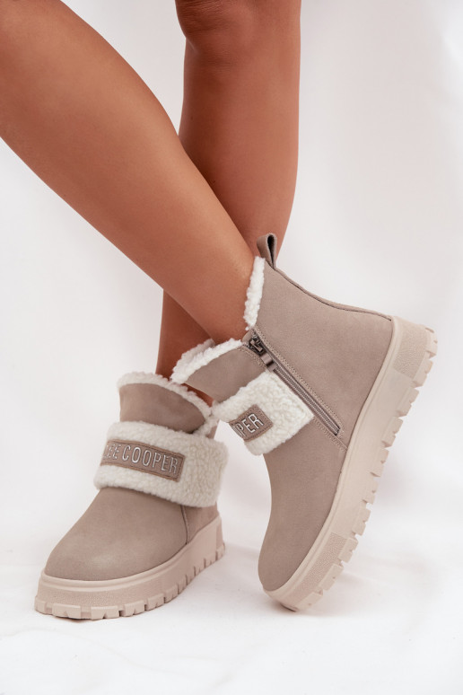 sniega apavi Sieviešu puszābaki Z Naturalnego Zamszu ar siltinājumu Lee Cooper LCJ-25-01-3739 Pelēkas krāsas sniega apavi Sieviešu puszābaki Z Naturalnego Zamszu ar siltinājumu Lee Cooper LCJ-25-01-3739 Pelēkas krāsas