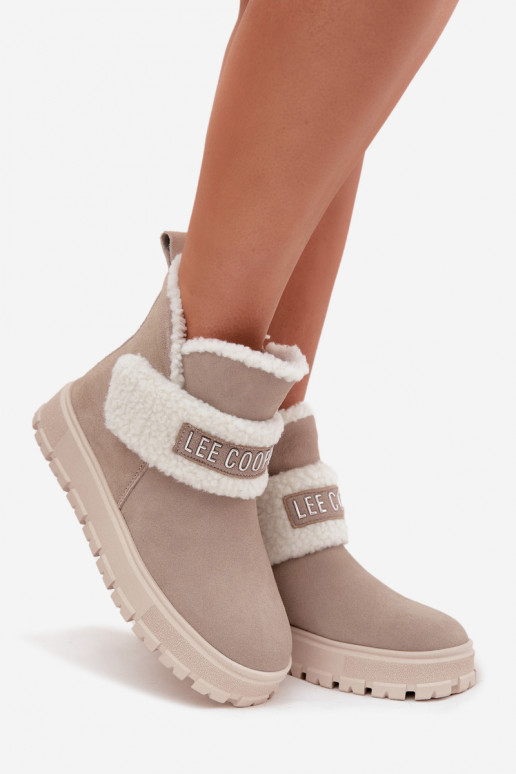 sniega apavi Sieviešu puszābaki Z Naturalnego Zamszu ar siltinājumu Lee Cooper LCJ-25-01-3739 Pelēkas krāsas sniega apavi Sieviešu puszābaki Z Naturalnego Zamszu ar siltinājumu Lee Cooper LCJ-25-01-3739 Pelēkas krāsas