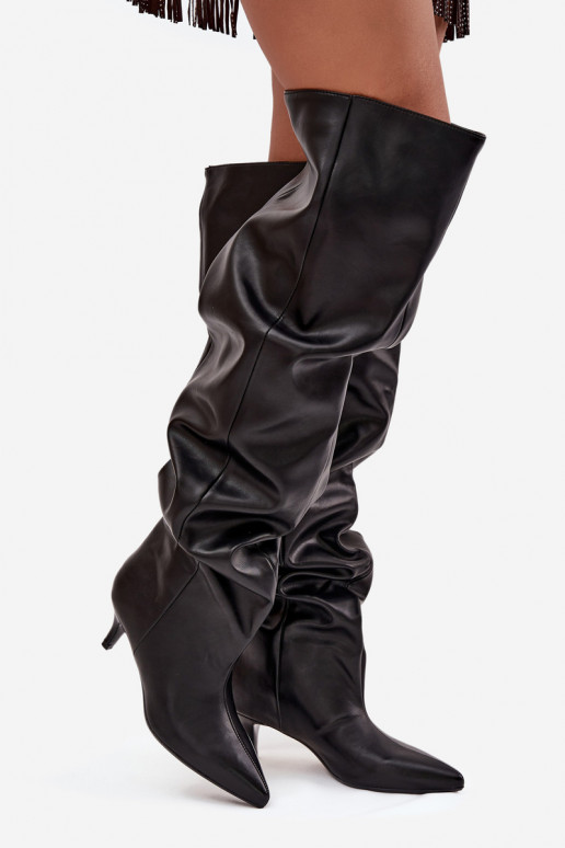 Iespraužami sieviešu augstie zābaki ar plāniem papēžiem melnā krāsā Ysolienne Iespraužami sieviešu augstie zābaki ar plāniem papēžiem melnā krāsā Ysolienne